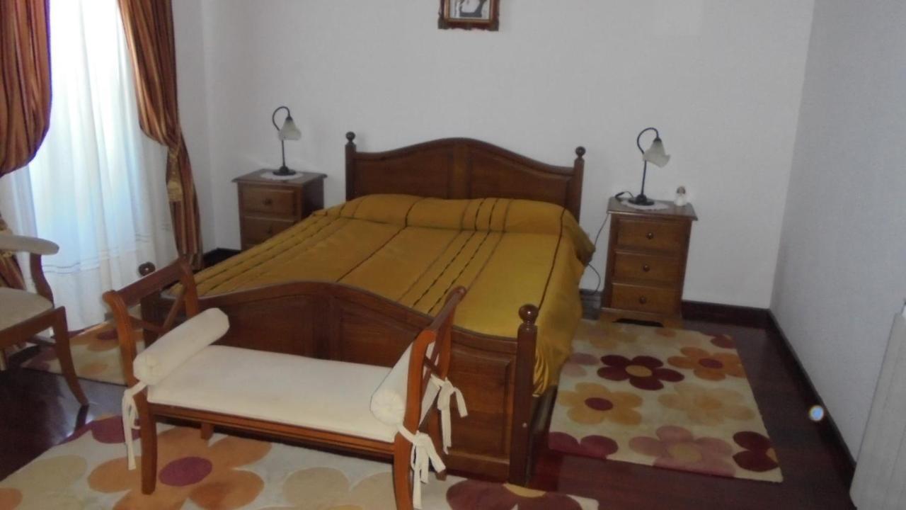 Casa Da Roseira - Valpacos Bed & Breakfast Vassal Exterior photo
