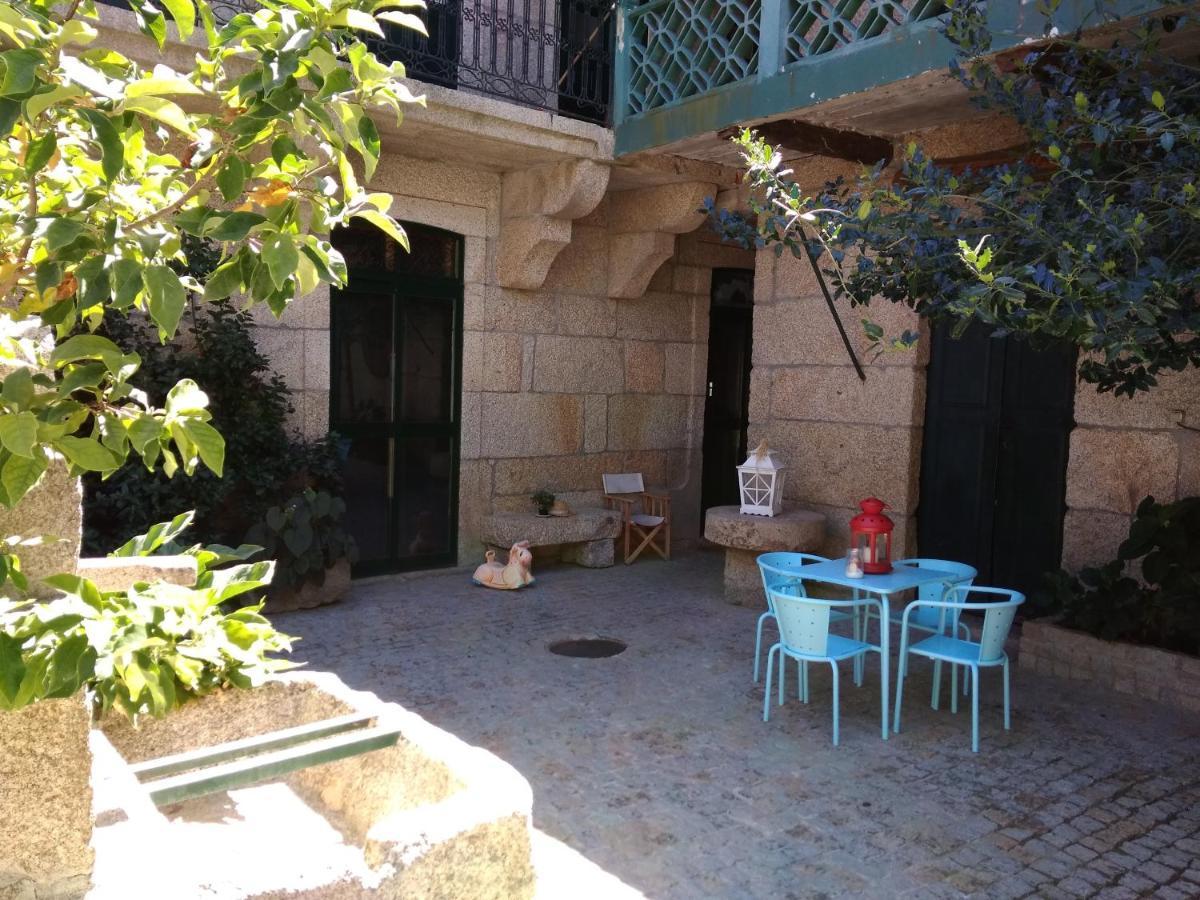 Casa Da Roseira - Valpacos Bed & Breakfast Vassal Exterior photo
