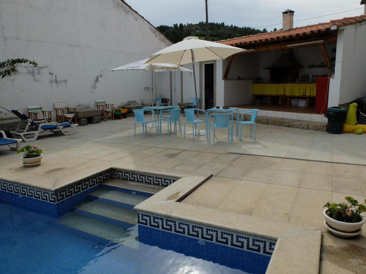Casa Da Roseira - Valpacos Bed & Breakfast Vassal Exterior photo